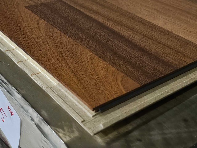 25 m2 parket eiken xl mutliplank - 2200 x 190 x 14 mm - afbeelding 2 van  3