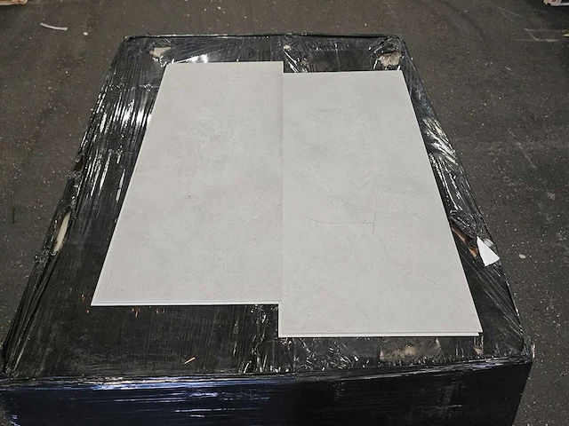 25 m2 pvc click tegel - 820 x 305 x 4 mm - afbeelding 3 van  3