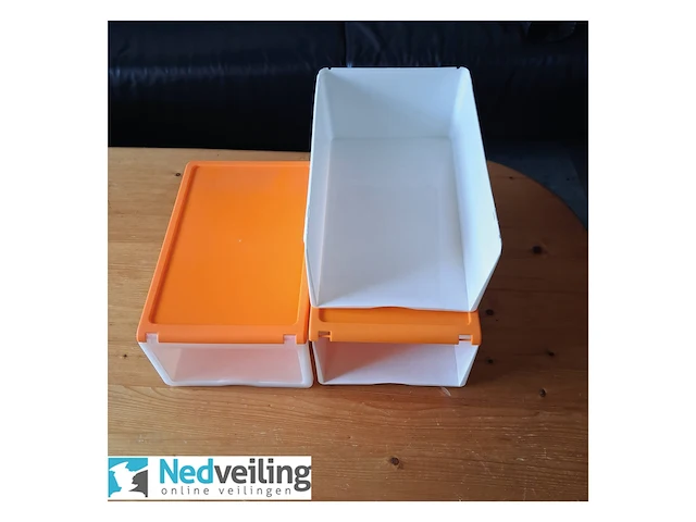 25 stapelbare magazijnbakken 32 x 22 x 13 cm - afbeelding 2 van  3