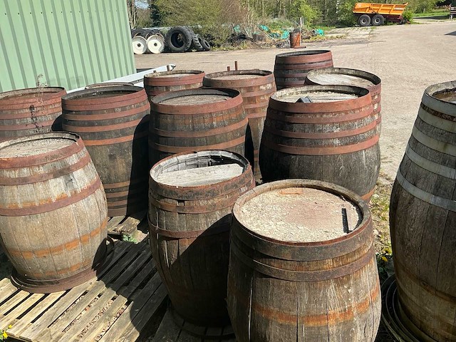 25 wijnvaten - afbeelding 19 van  20