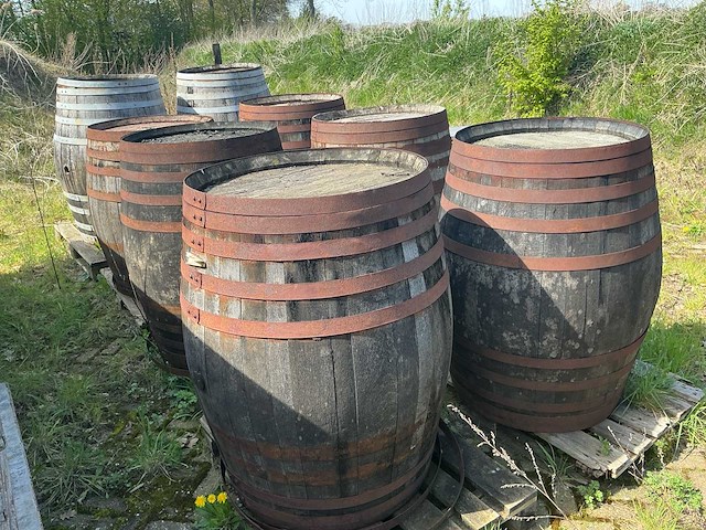 25 wijnvaten - afbeelding 6 van  20