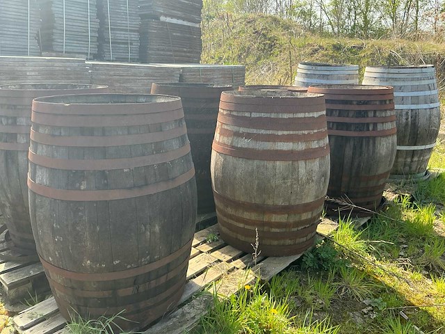 25 wijnvaten - afbeelding 7 van  20