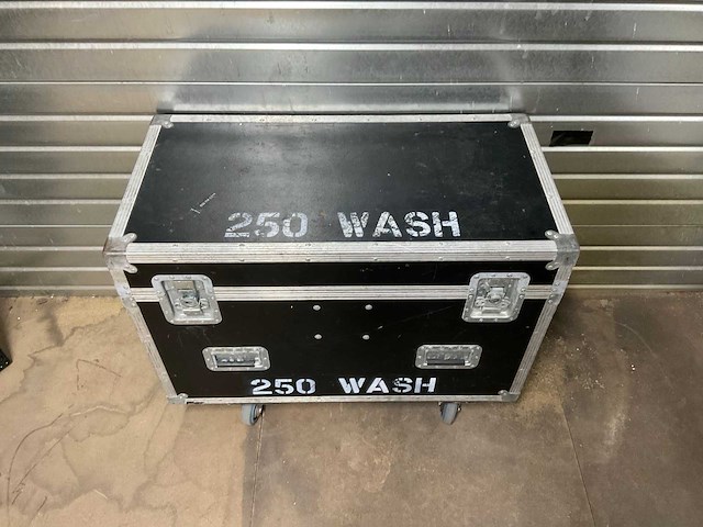 250 wash flightcase - afbeelding 1 van  1