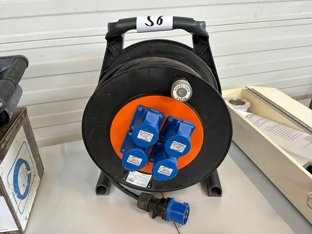 25m verlengkabelhaspel 230v - afbeelding 2 van  3