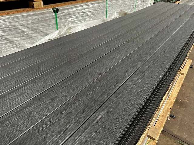 25x composiet schutting grijs - schutting houtnerf - 45 meter schutting - afbeelding 5 van  5
