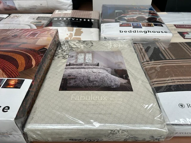 25x dekbed, dekbedovertrekken en hoeslakens w.o. beddinghouse, essenza, vandyck, van der valk - afbeelding 6 van  10