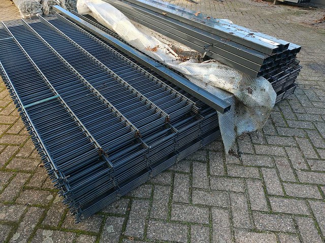 25x dubbelstaafs hekwerkpanelen 8 / 6 / 8 - 203 hoog met palen - afbeelding 8 van  11