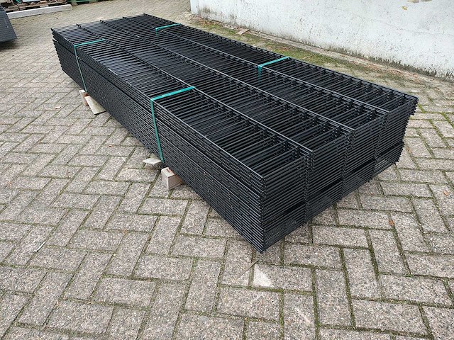 25x heras - 8/6/8 - dubbelstaafs hekwerk - afbeelding 3 van  5