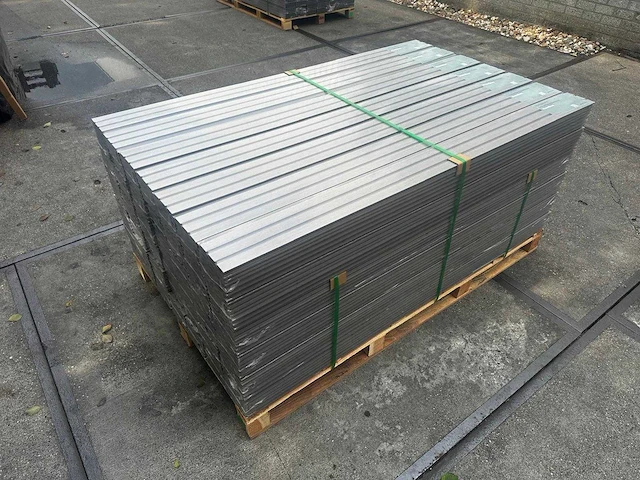25x triple rhombus schutting grijs - composiet schutting - 45 meter schutting - afbeelding 3 van  7