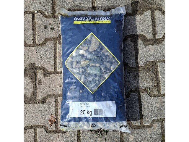 25x zak grind a 20 kg gardenlux, wit - afbeelding 1 van  9