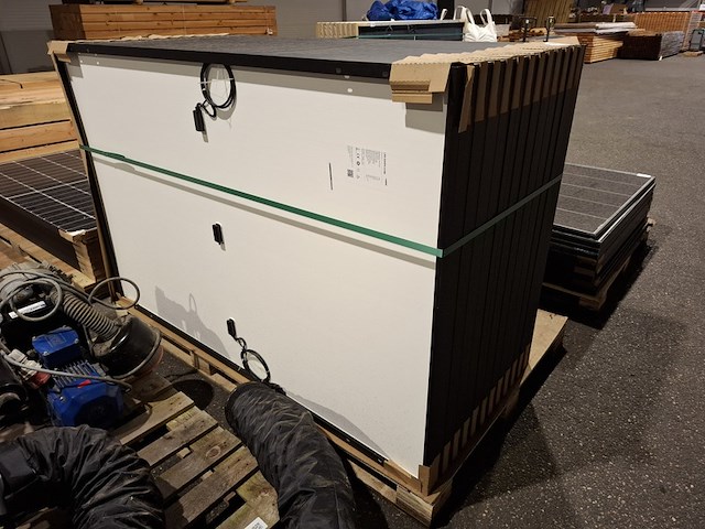 25x zonnepaneel longi, lr5-54hph-415m - afbeelding 3 van  4