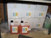 26 jerrycans a 5l microfix um balance saris company. - afbeelding 1 van  3