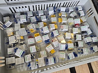 26 magaijnbakken incl. inhoud mix kavel, partij - afbeelding 17 van  31