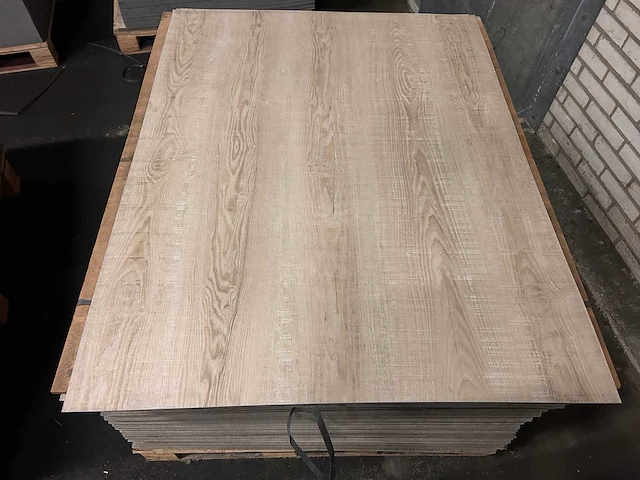 260 m2 pvc dryback lvt plank - 1230 x 950 x 2,5 mm - afbeelding 2 van  3