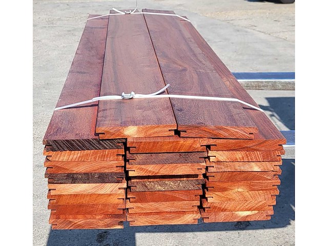 26x padouk planken 21 x 140mm , b-fix profiel, lengte 155cm (5.6m2) - afbeelding 2 van  5