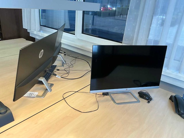 27” full hd monitor (5x) - afbeelding 1 van  3