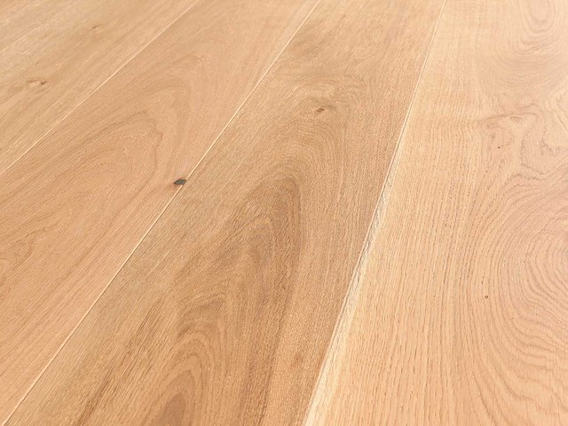 27 m2 parket eiken xl mutliplank - 2200 x 180 x 14 mm - afbeelding 1 van  4