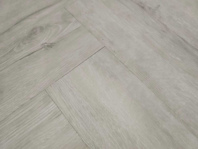 27 m2 pvc spc click visgraat - 610 x 150 x 5 mm - afbeelding 1 van  3