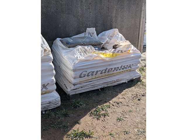 27x zak speelzand a 20 kg gardenlux - afbeelding 1 van  5