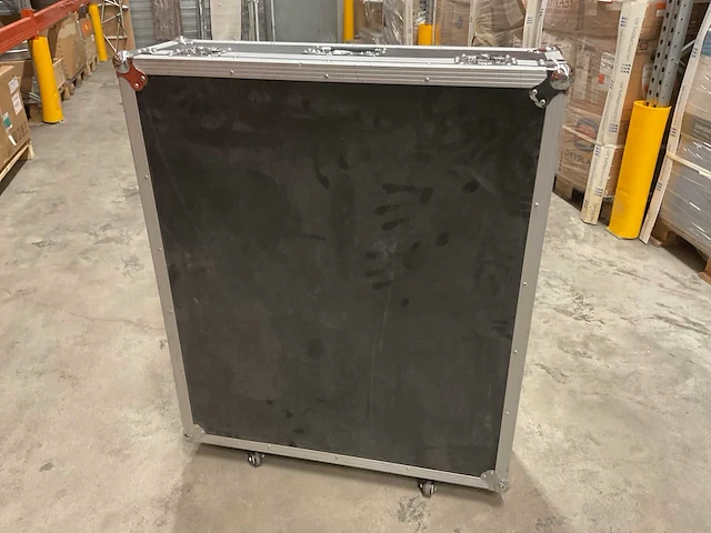 27x83x102cm flightcase - afbeelding 1 van  4