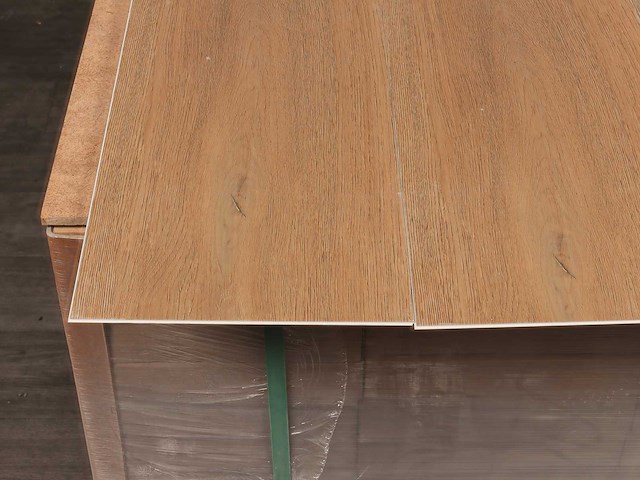 28 m2 pvc spc click plank - 1520 x 230 x 4,5 mm - afbeelding 2 van  3