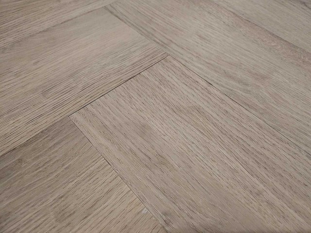 28 m2 pvc spc click visgraat - 750 x 150 x 6 mm - afbeelding 1 van  3