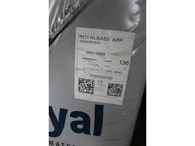 28 rollen polyester onderlaag soprema 460p60 op 2 pallets. - afbeelding 2 van  2