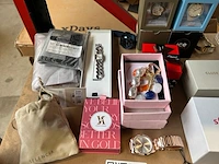 28x horloges, sieraden en accessoires w.o. vedder & vedder, cluse, guess, fossil - afbeelding 4 van  11