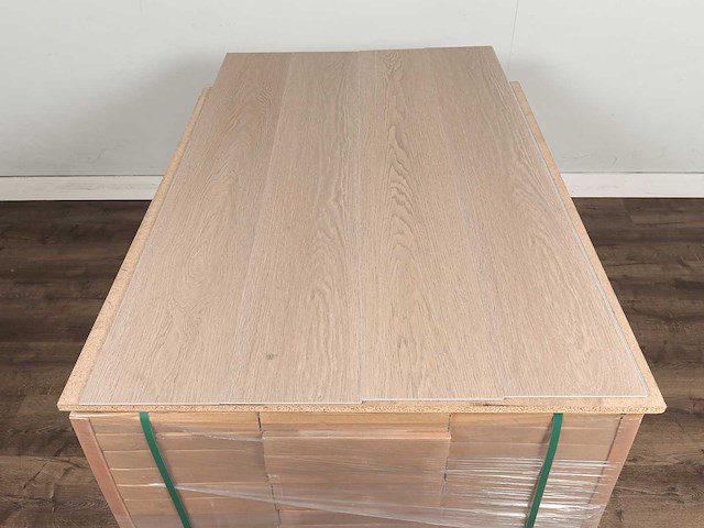 29 m2 pvc spc click plank met xps onderlaag - 1524 x 228 x 6 mm - afbeelding 3 van  4