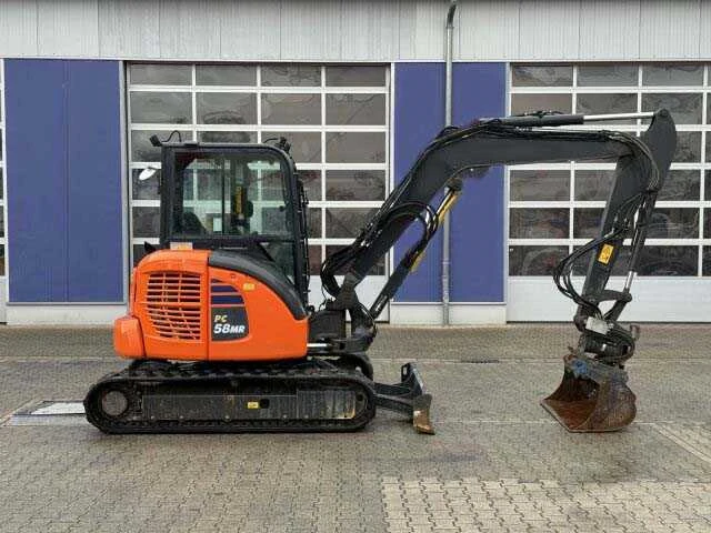 2922 - komatsu - pc58mr-5e0 - tracked excavator - afbeelding 10 van  31