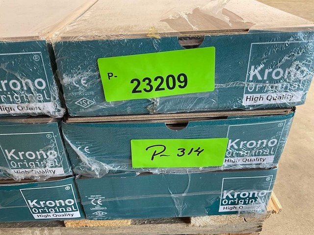 29,6m² krono fix classic kliklaminaat kinshasa wenge - afbeelding 3 van  11