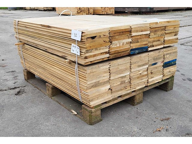 29.6m2 afrikaans eiken vloerdelen 18 x 190 mm, lengte 120cm ( 130x ) - afbeelding 6 van  6