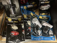 29x fietsaccessoires w.o. verlichting, telefoonhouder w.o. selle royal, ikzi - afbeelding 3 van  10