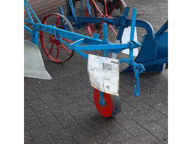 2x 1-scharige rondgaande ploeg - afbeelding 9 van  18