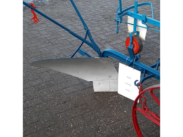 2x 1-scharige rondgaande ploeg - afbeelding 14 van  18