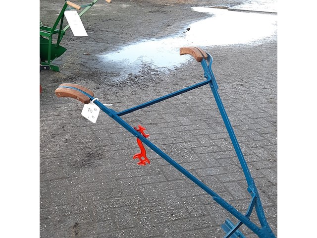 2x 1-scharige rondgaande ploeg - afbeelding 16 van  18