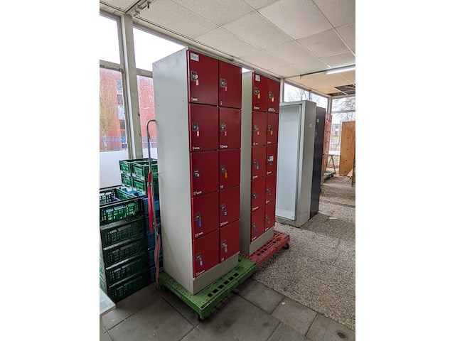 2x 10-vaks lockerkast - afbeelding 1 van  6