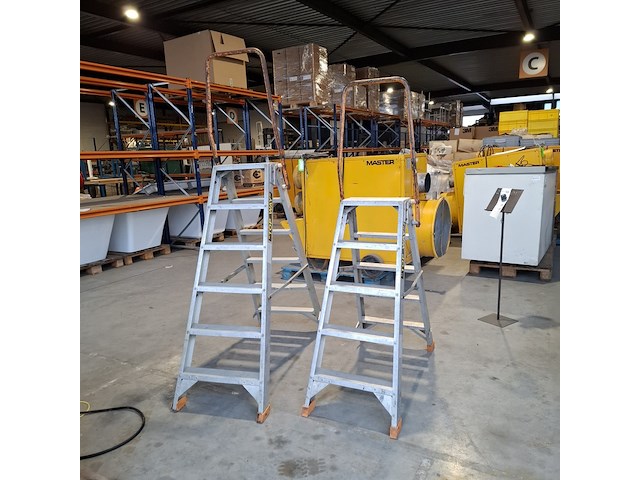 2x a trap - afbeelding 1 van  12