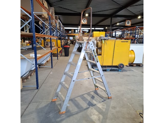 2x a trap - afbeelding 10 van  12