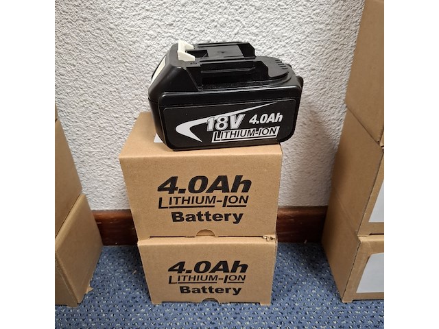 2x accu 18v - 4.0ah - afbeelding 1 van  5