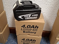 2x accu 18v - 4.0ah - afbeelding 1 van  5