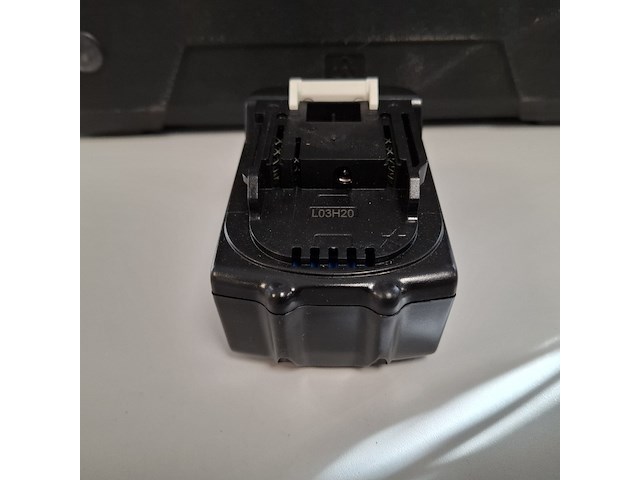 2x accu 18v - 4.0ah - afbeelding 4 van  5