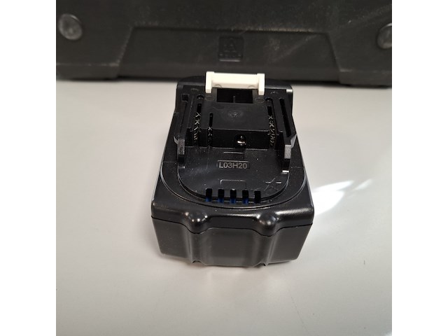 2x accu 18v - 4.0ah - afbeelding 4 van  5