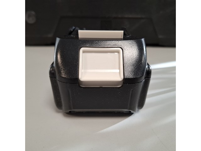 2x accu 18v - 4.0ah - afbeelding 3 van  6