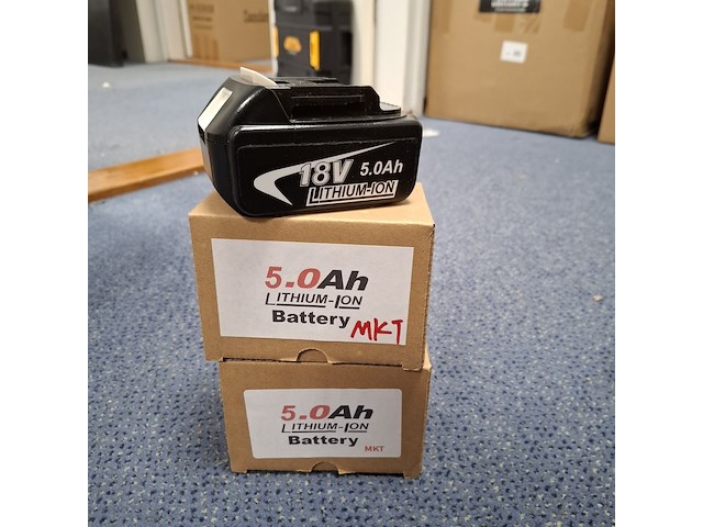 2x accu 18v - 5.0ah mkt - afbeelding 1 van  6