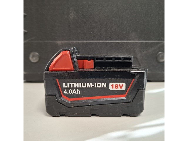 2x accu 18v- 4.0ah - afbeelding 2 van  6