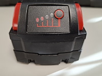 2x accu 18v- 4.0ah - afbeelding 4 van  6