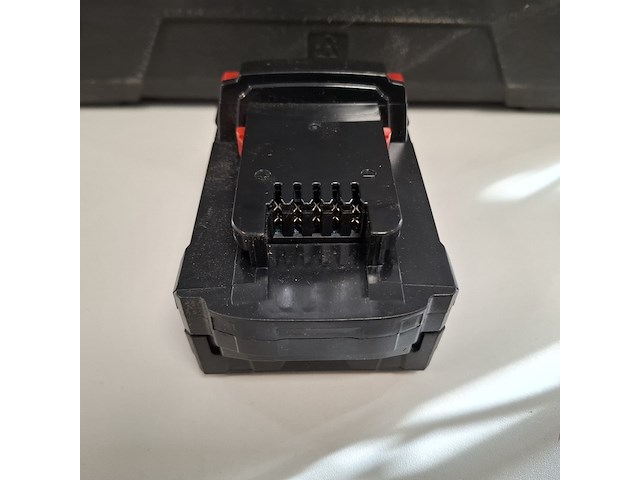 2x accu 18v- 4.0ah - afbeelding 5 van  6