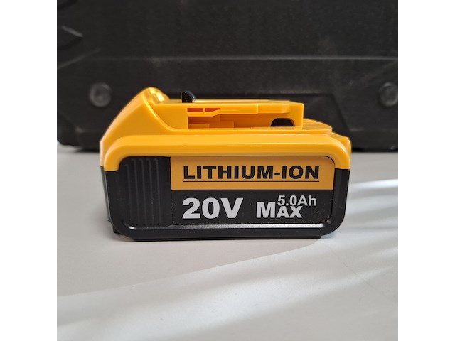 2x accu 20v - 5.0ah dcb200-50 - afbeelding 2 van  6