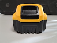 2x accu 20v - 5.0ah dcb200-50 - afbeelding 3 van  6